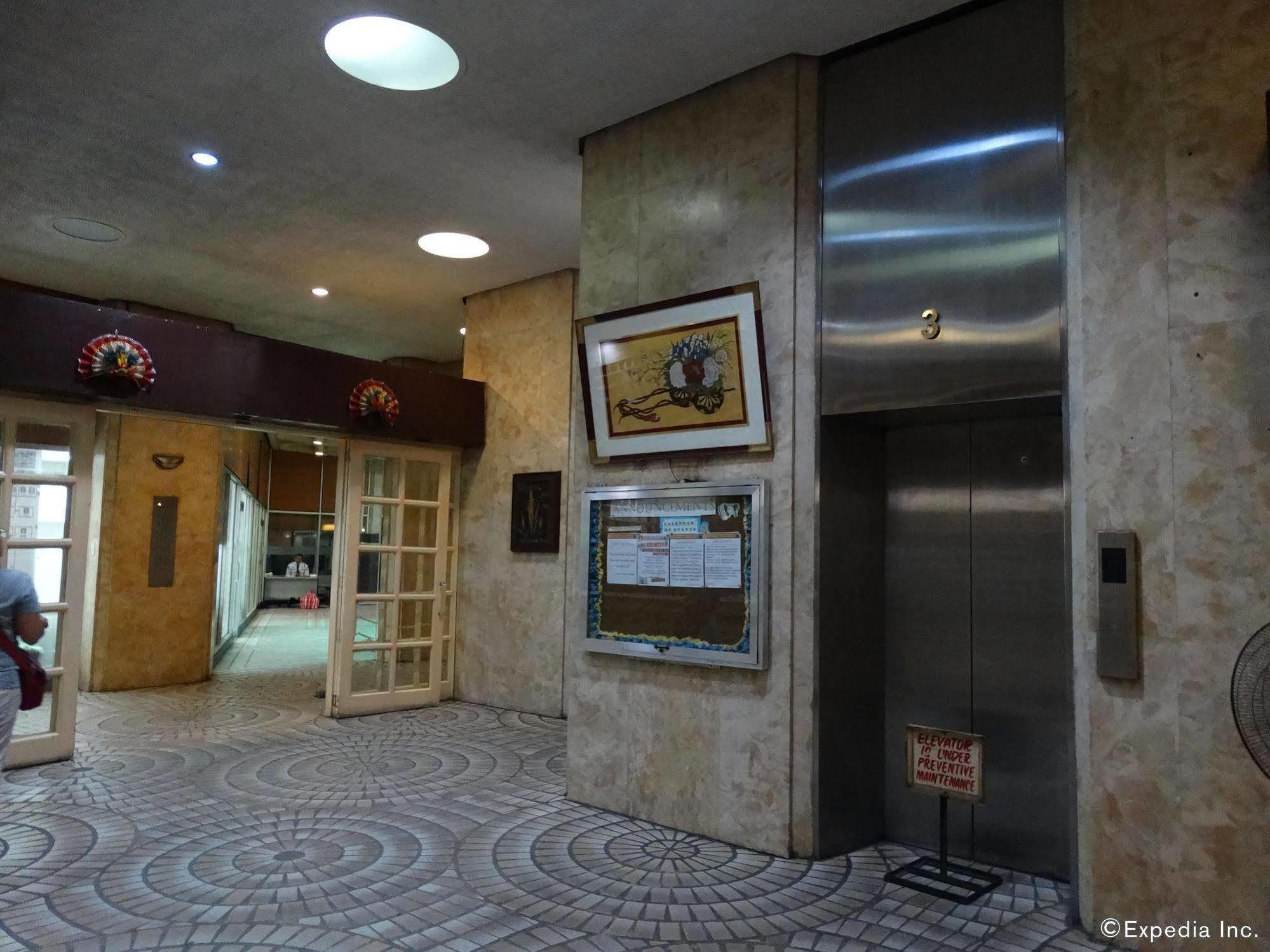 Manila Bay Serviced Apartments Exterior foto